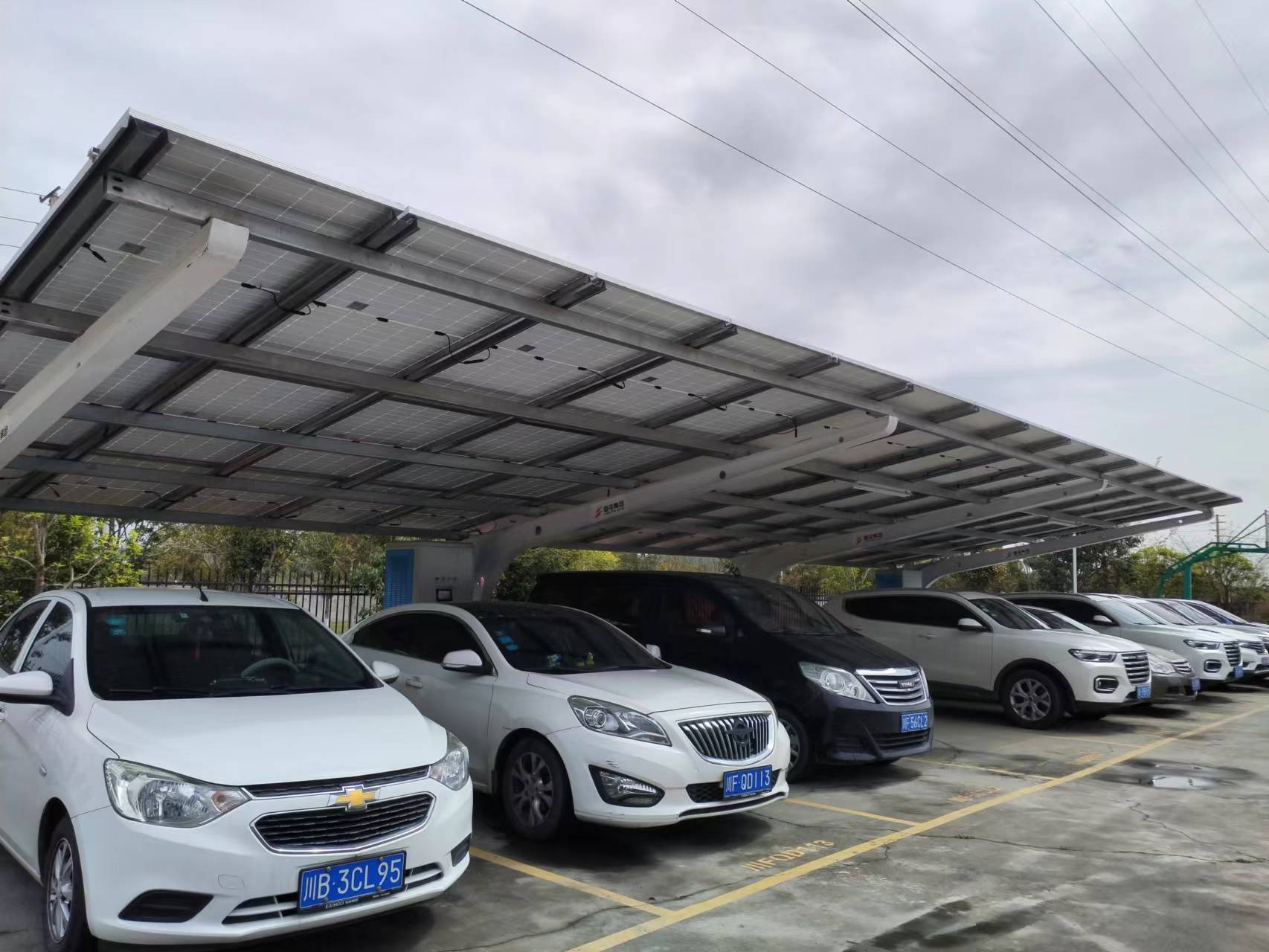 Do EV charging stations really need energy storage?