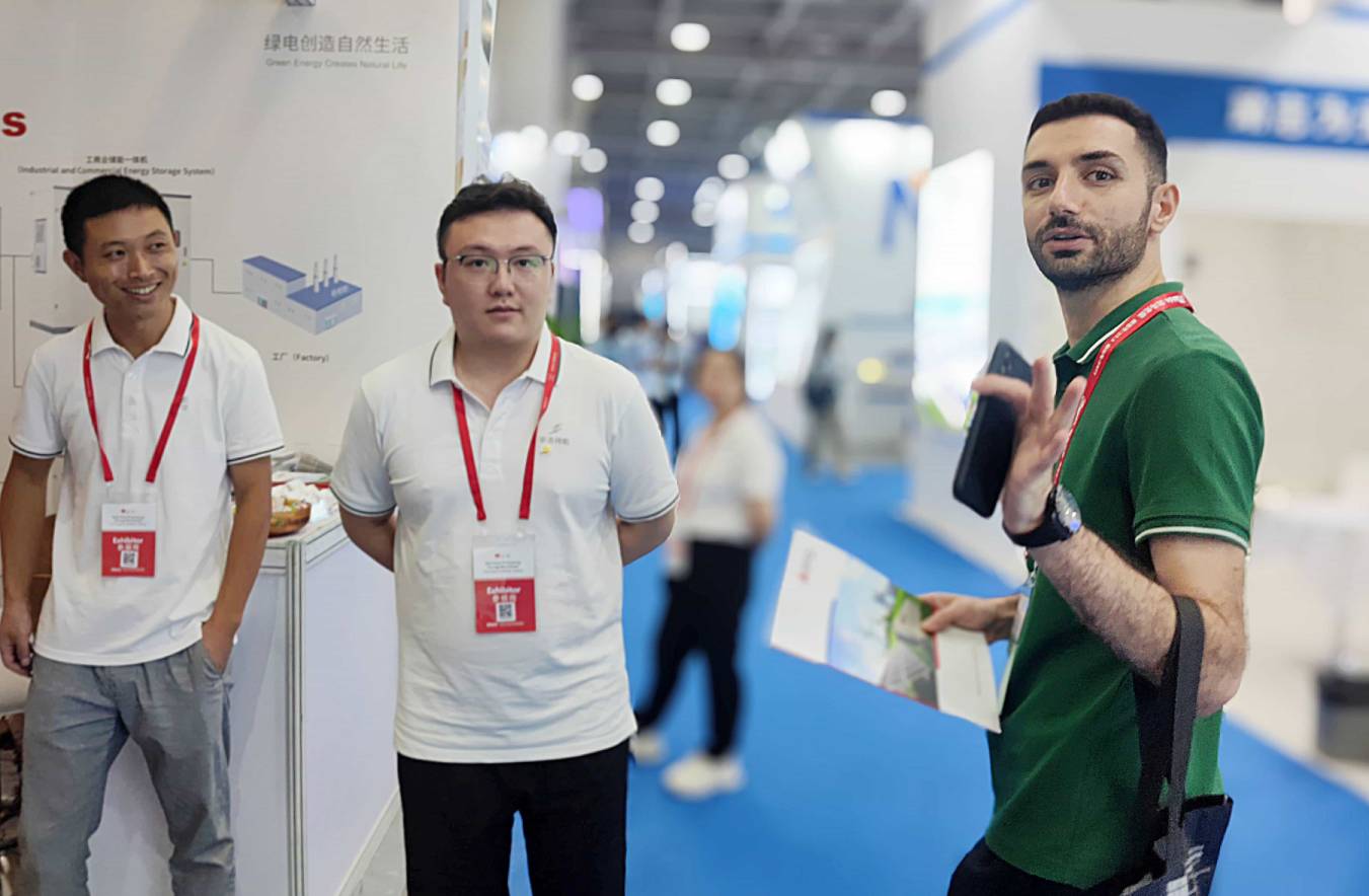 SFQ ანათებს Solar PV & Energy Storage World Expo 2023-3